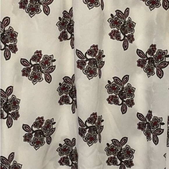 Loft Geo Henley Floral Print Blouse Cream Size XS - Picture 4 of 4